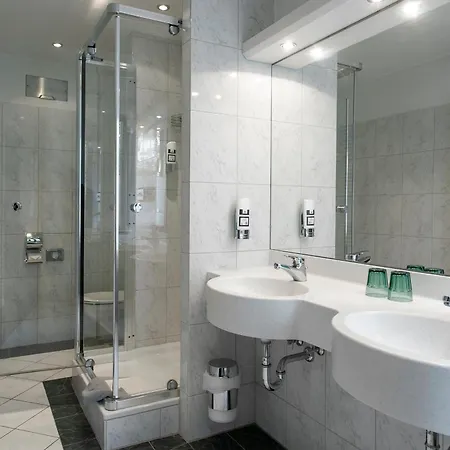 Hotel & Dependance-himmelreich 3*
