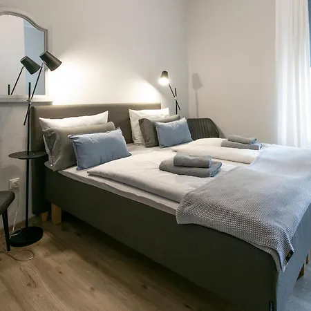 & Himmelreich Отель Браунфельс