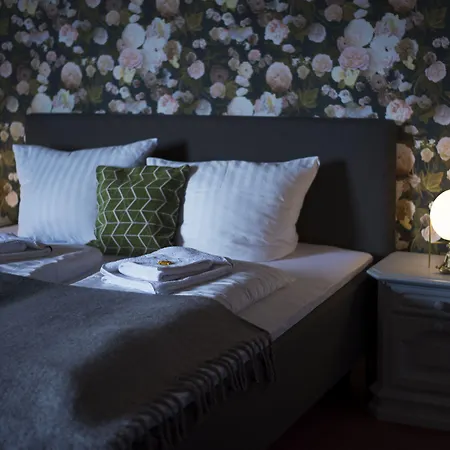 Hotel & Himmelreich 3*