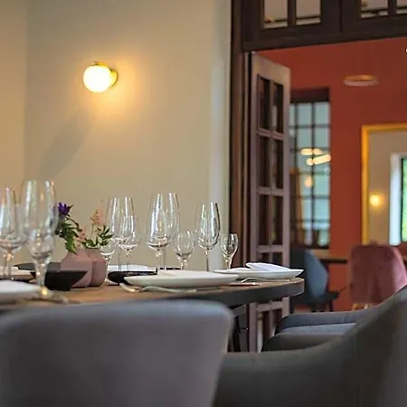 Schlosshotel & Dependance-Himmelreich Braunfels 3* 바라운펠츠